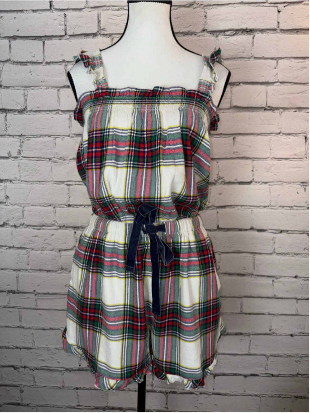 Women's Aerie Flannel Romper size Medium Red White Plaid Flannel Sleep Fall NWT - Picture 4 of 14